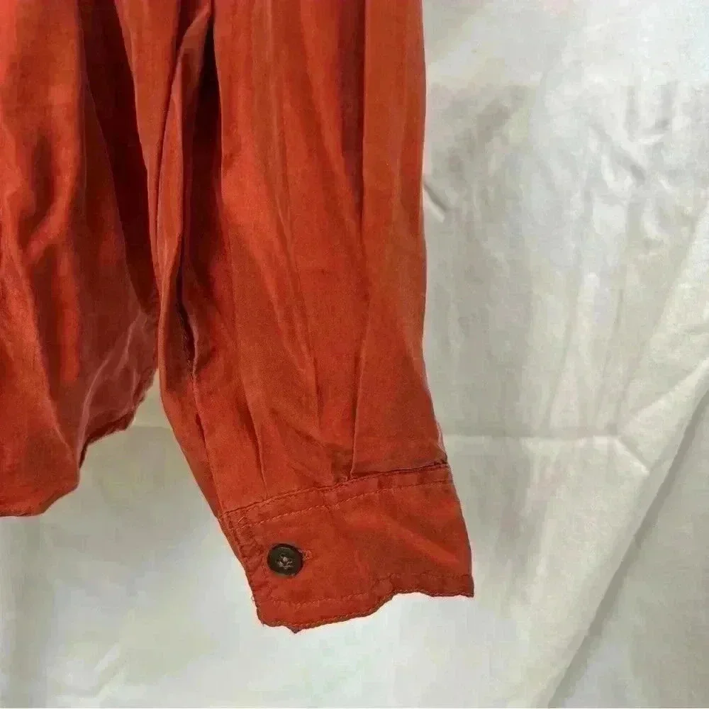*Rare* 80’s/90’s Vintage Express silk burnt orange blouse. - Picture 8 of 12